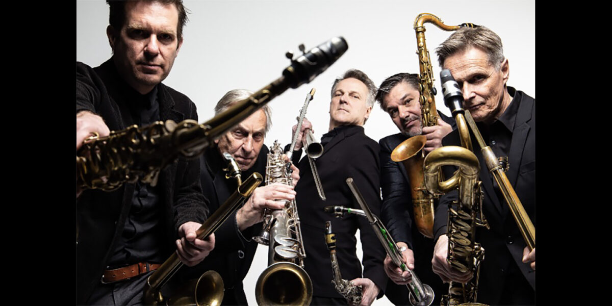 ARTVARK & LEO VAN OOSTROM