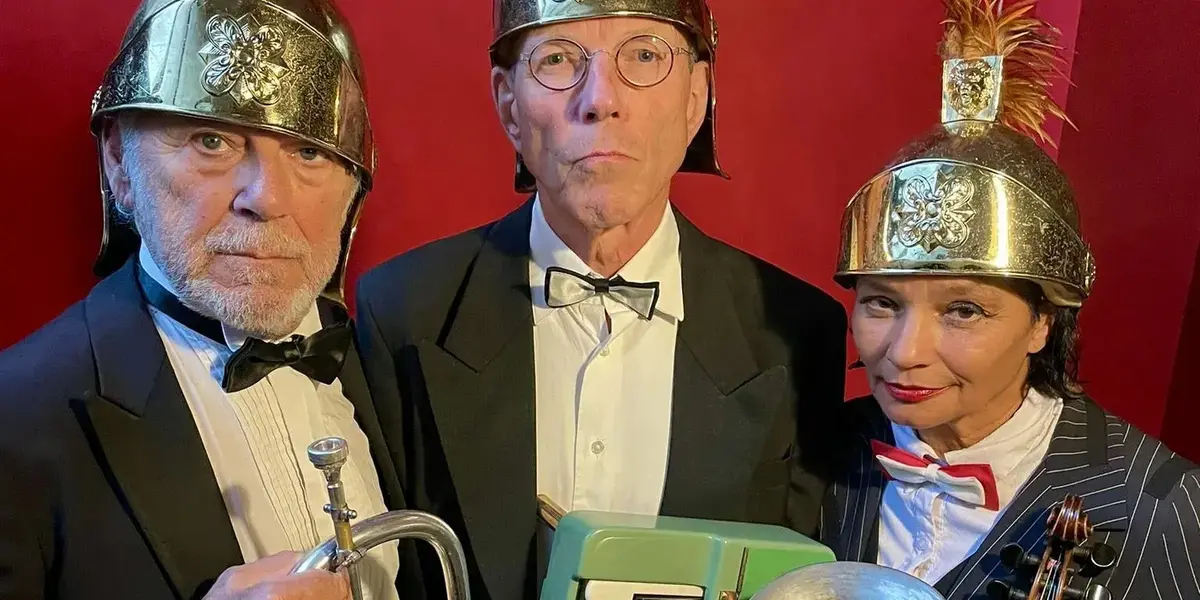 DE HEMELBESTORMERS EN EEN KLUIZENAAR